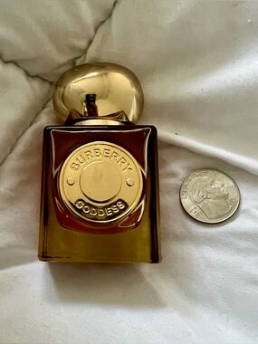 Burberry Goddess Intense - 1oz